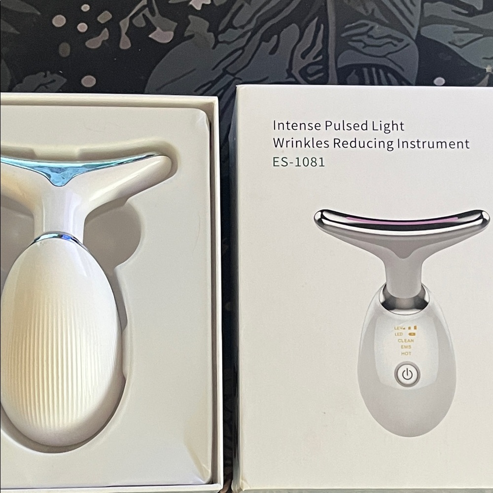Intense Pulsed Light Wrinkle Reducing Instrument